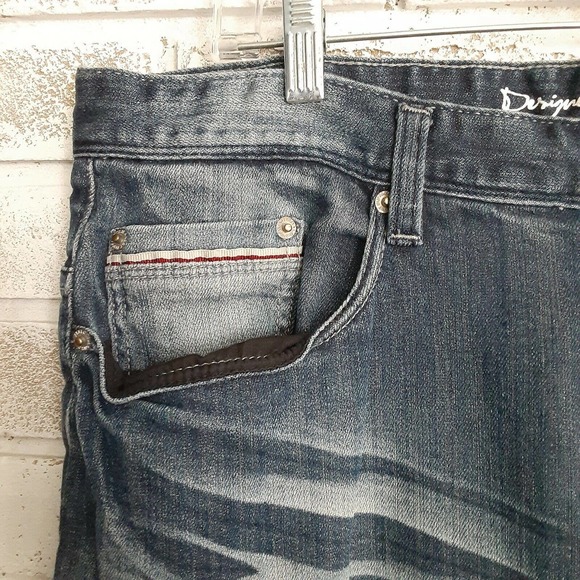 Buffalo Jeans 38 x 32 Five pocket detailed,Straight,Whiskered,Medium - Picture 4 of 9